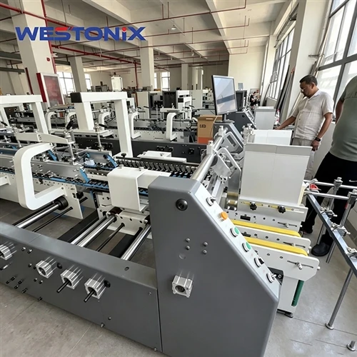 Un cliente indio visita la fábrica de Westonix para-una inspección in situ de...
